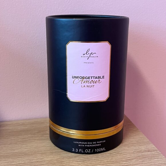 Unforgettable Amour La Nuit by Booty Parlor - Picture 6 of 7